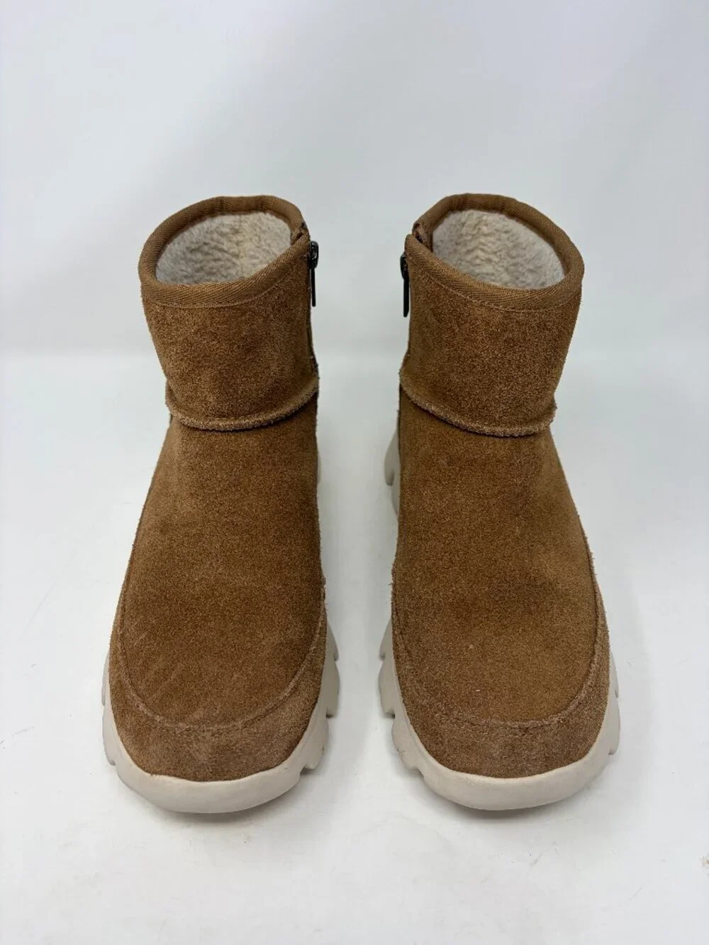 UGG women's Palomar boots 8 low waterproof suede brown